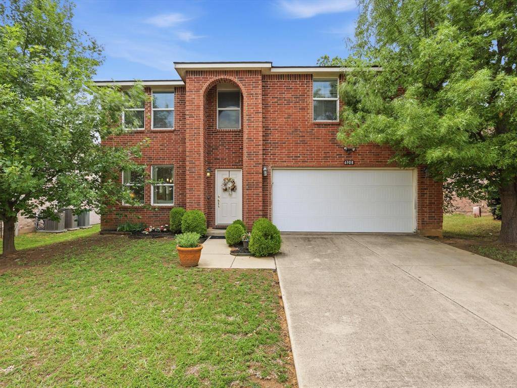 6308 St James Place, Denton, TX 76210