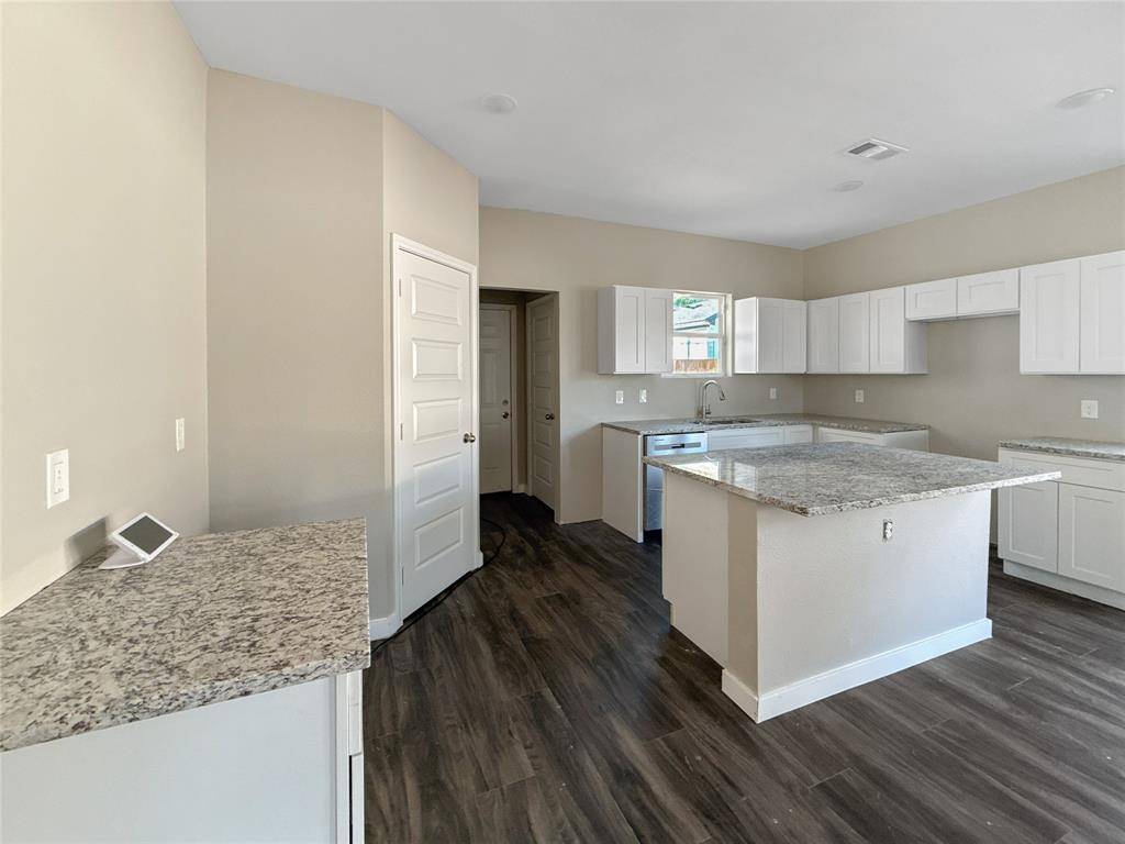1228 Bessie Street, Fort Worth, TX 76104
