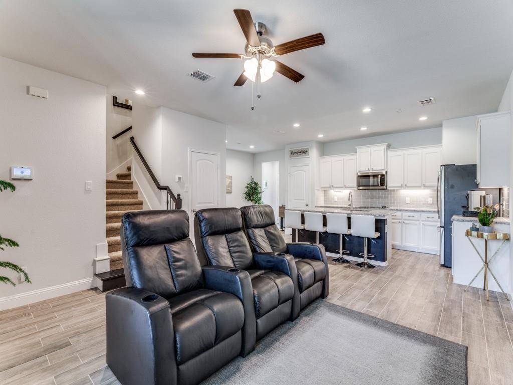 5944 Bursey Road, Watauga, TX 76148