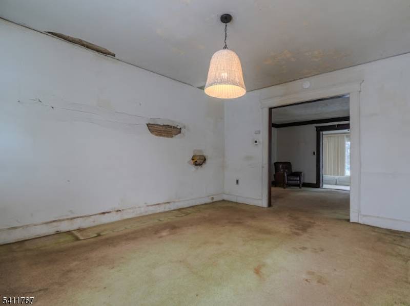 5 N 22Nd St, East Orange City, NJ 07017