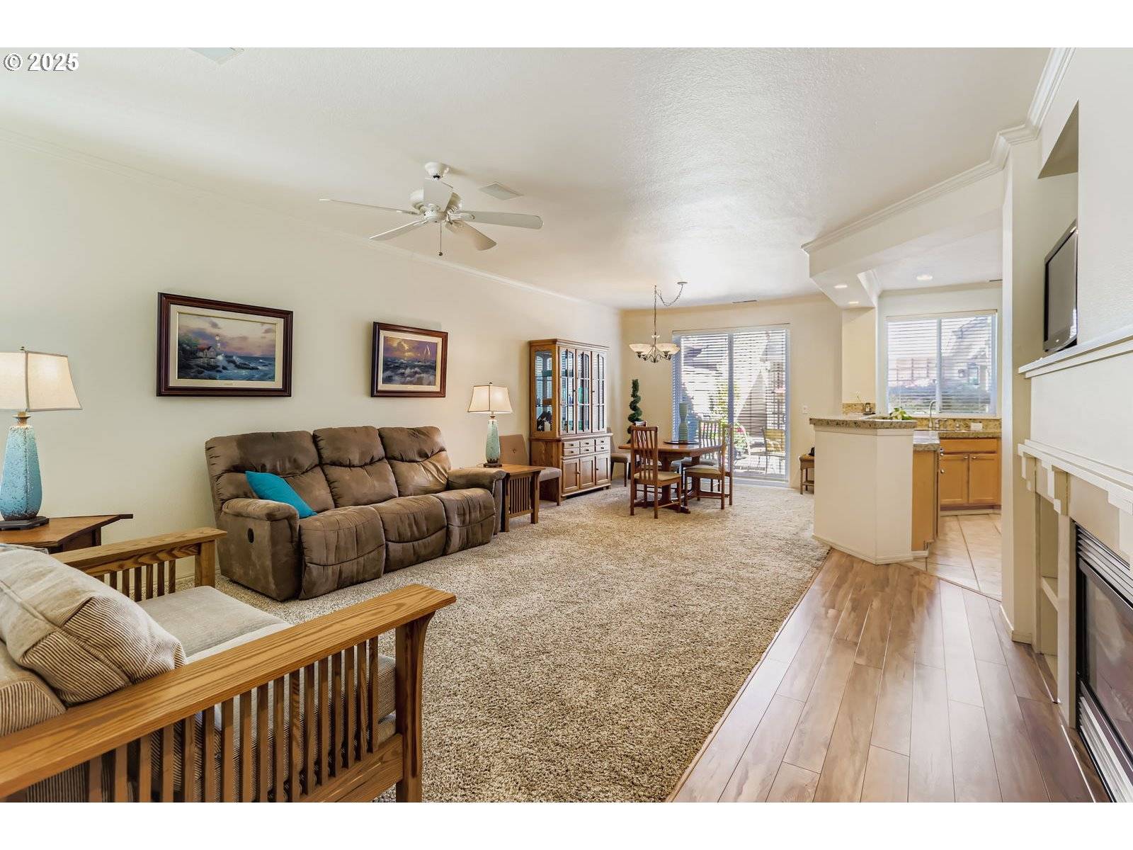 1860 NE ORENCO STATION PKWY, Hillsboro, OR 97124