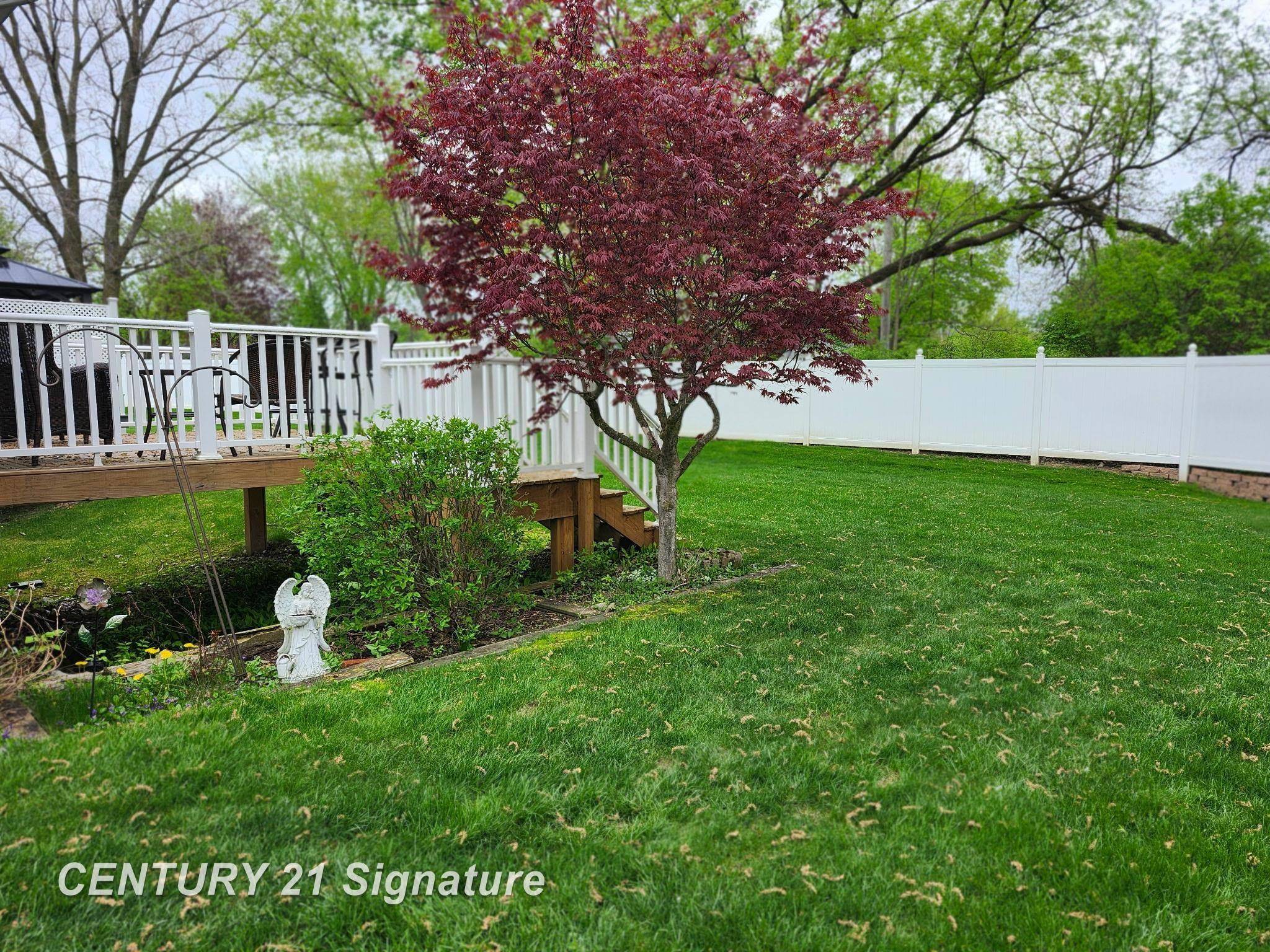 241 Aberdeen CT, Flushing, MI 48433