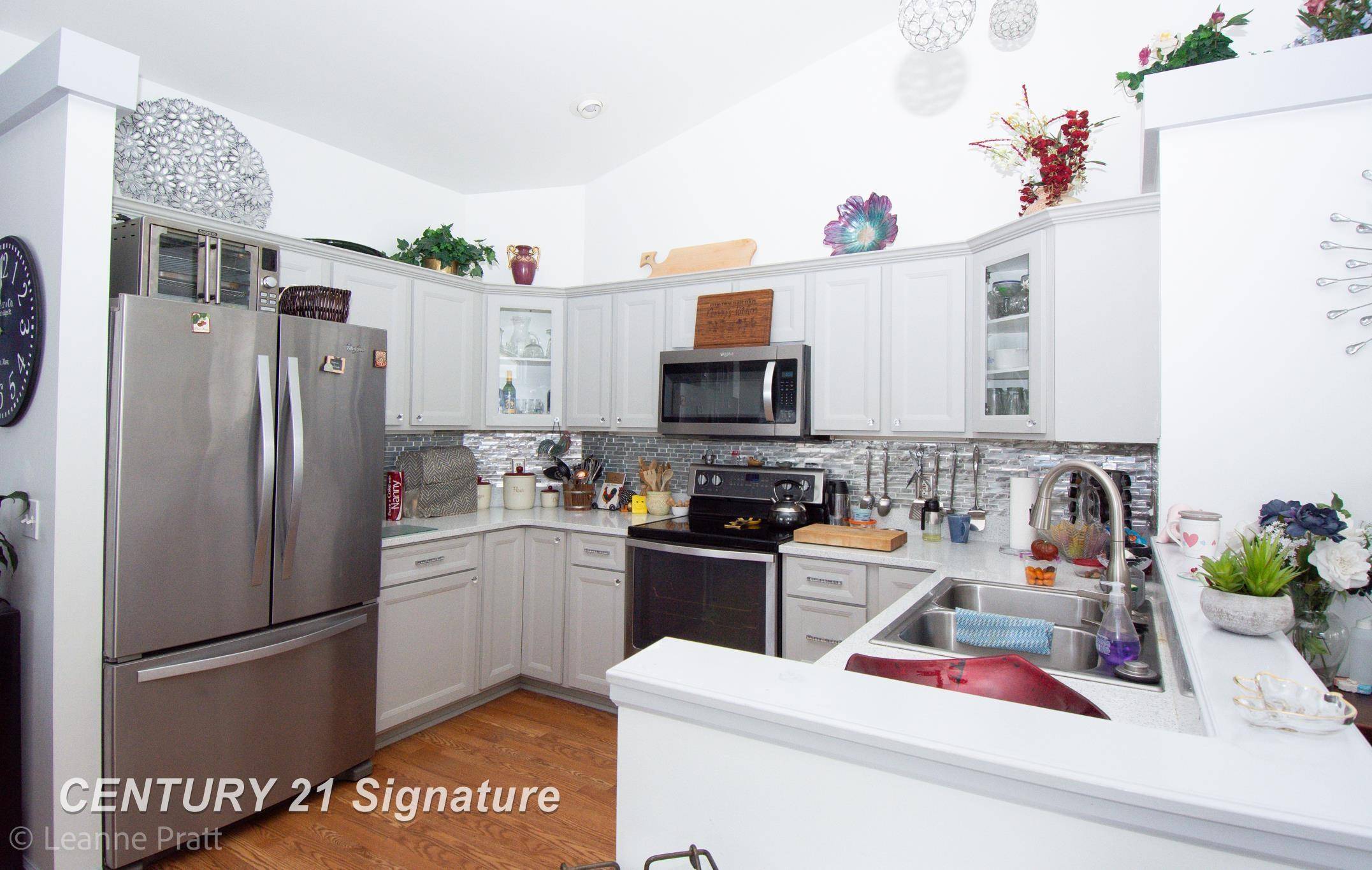 241 Aberdeen CT, Flushing, MI 48433