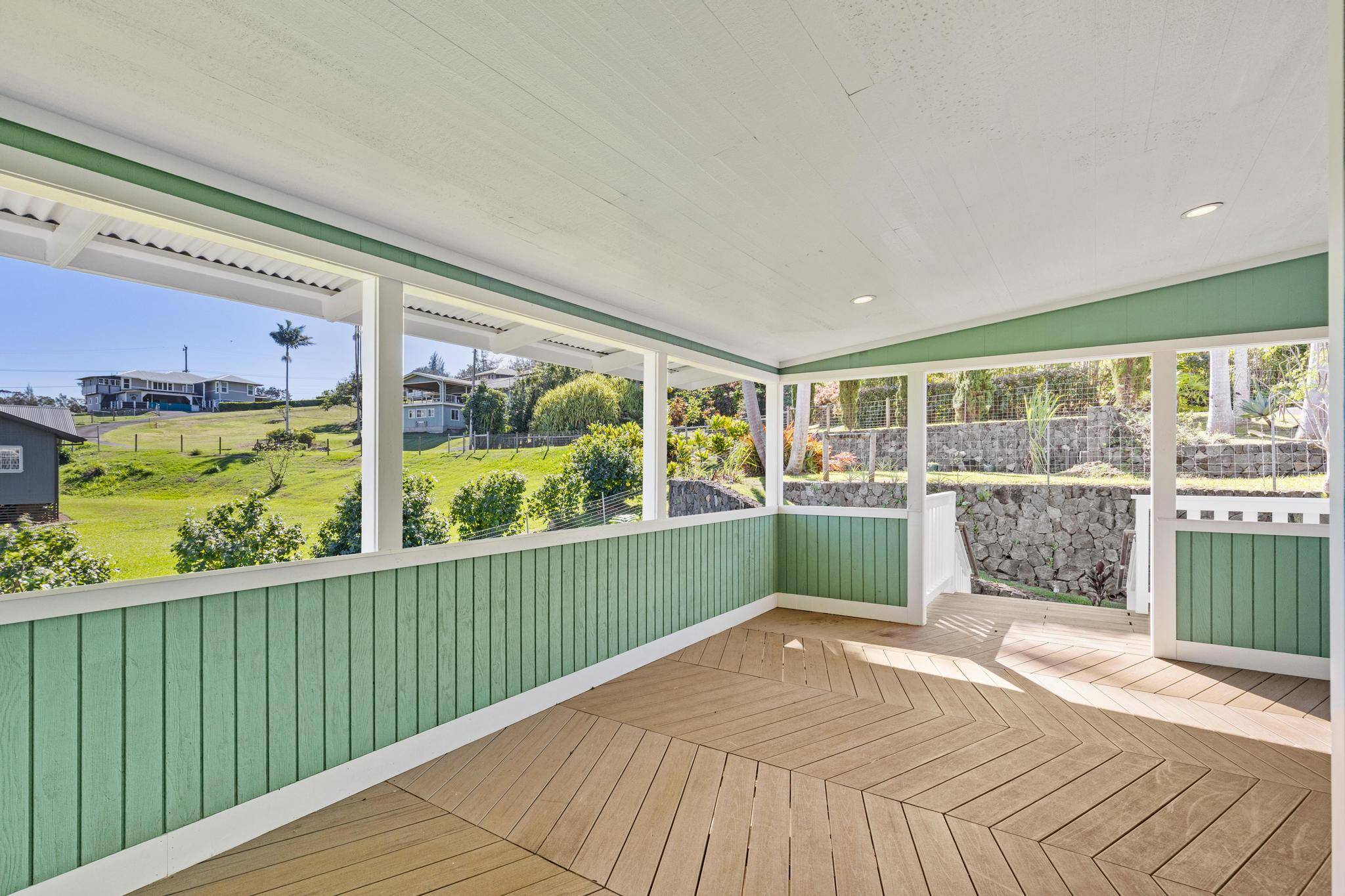 39-3343 HANA IKA LUNA CAMP RD, Ookala, HI 96774