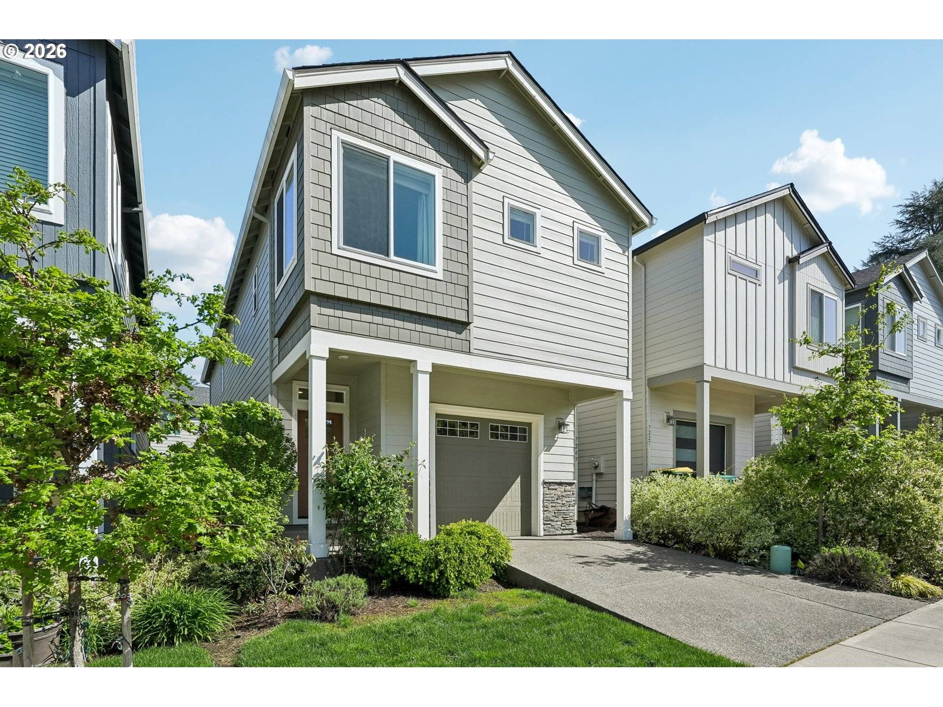7249 SW SPRUCE ST, Portland, OR 97223