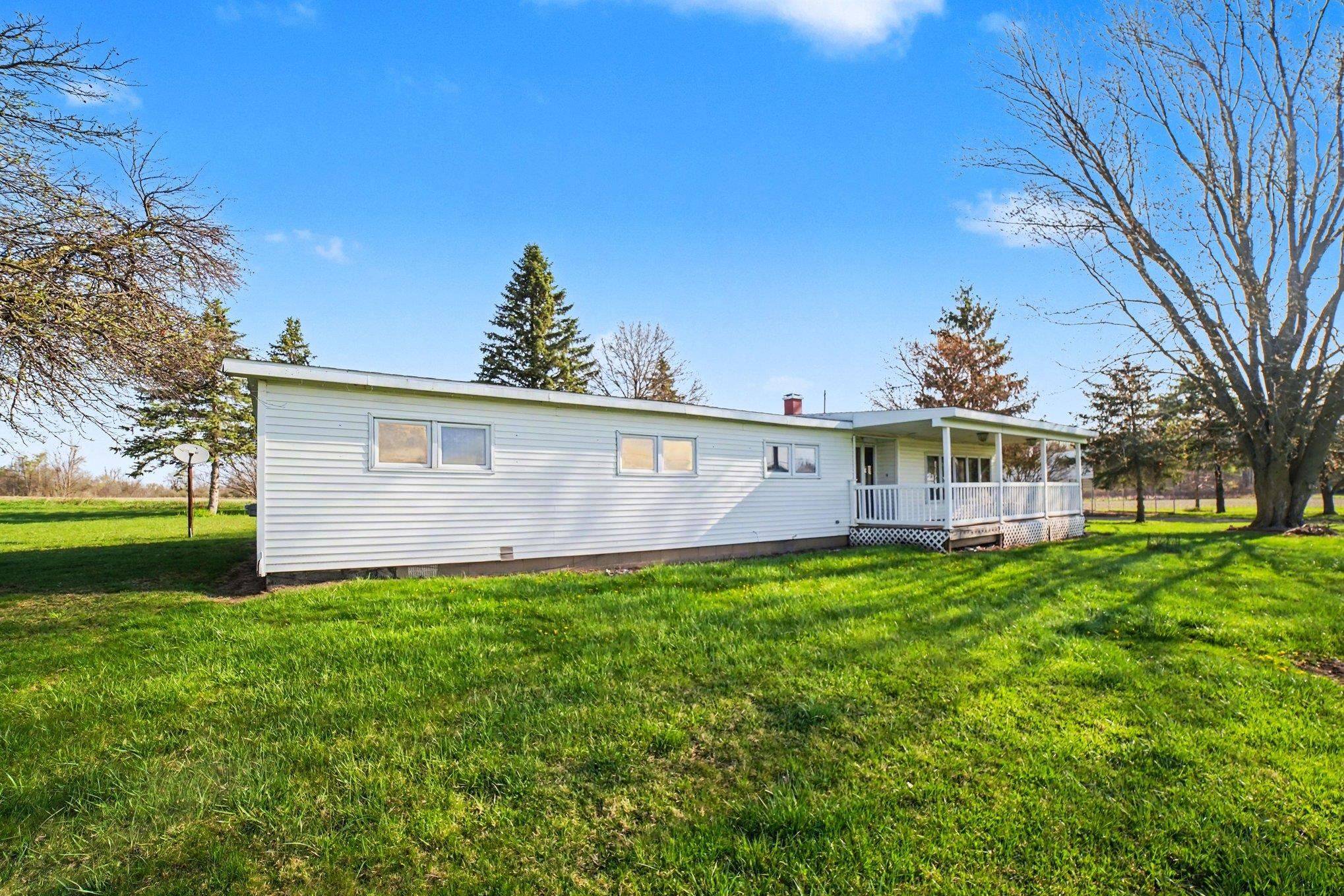 115 E River RD, Unionchartertownship_isabella, MI 48858