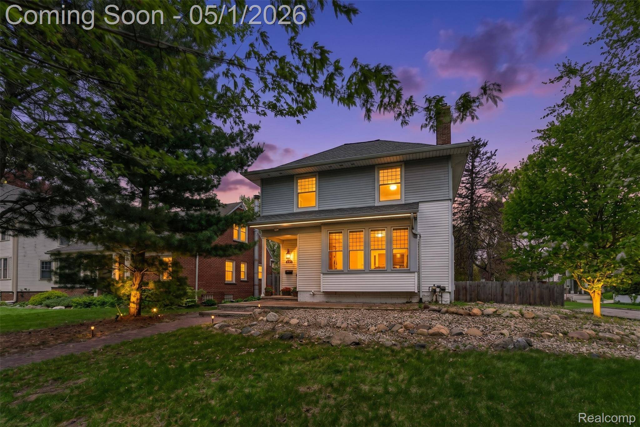 529 E Lincoln AVE, Royaloakcity_oakland, MI 48067