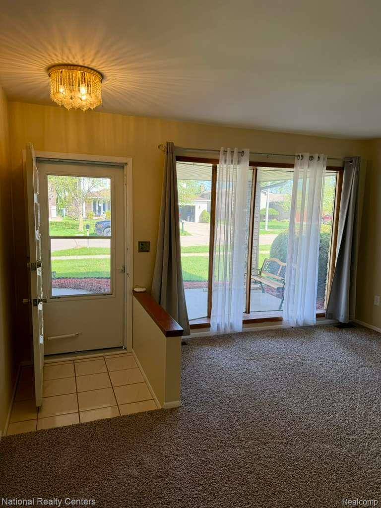 5739 Willow Creek DR, Cantonchartertownship_wayne, MI 48187