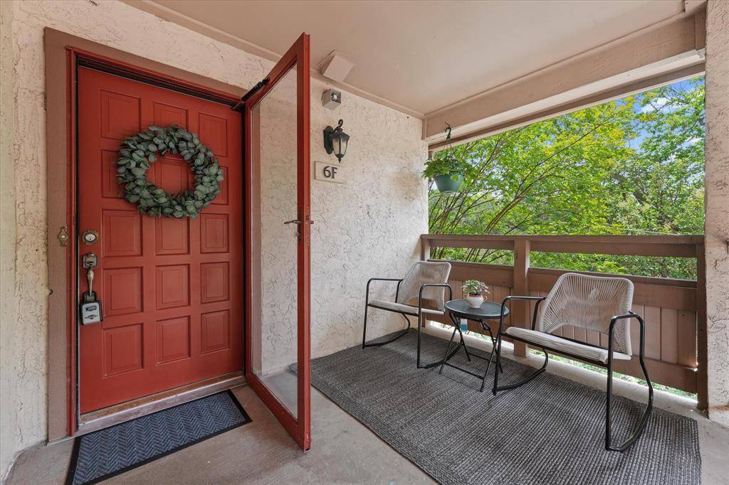 7640 W Greenway Boulevard #6F, Dallas, TX 75209