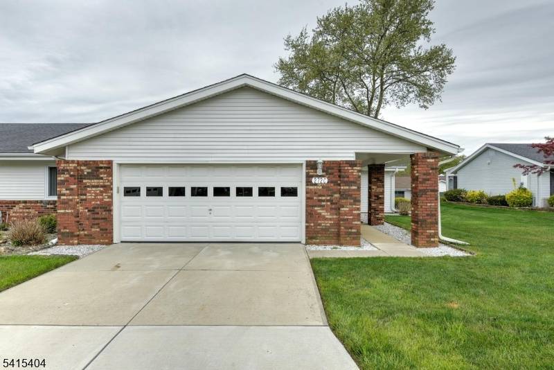 272C Convent Rd, Monroe Twp., NJ 08831