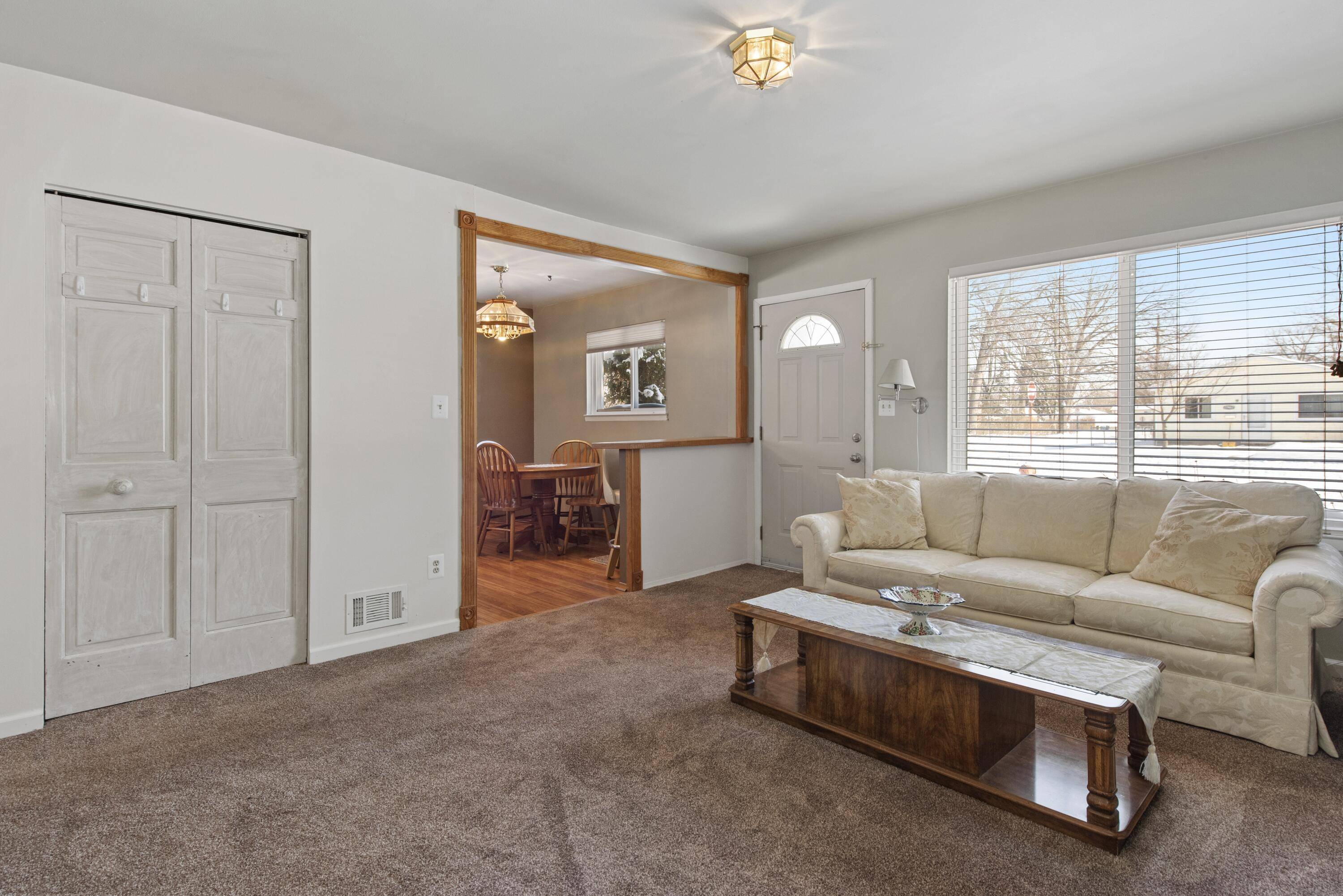 27463 Delton ST, Madison Heights, MI 48071