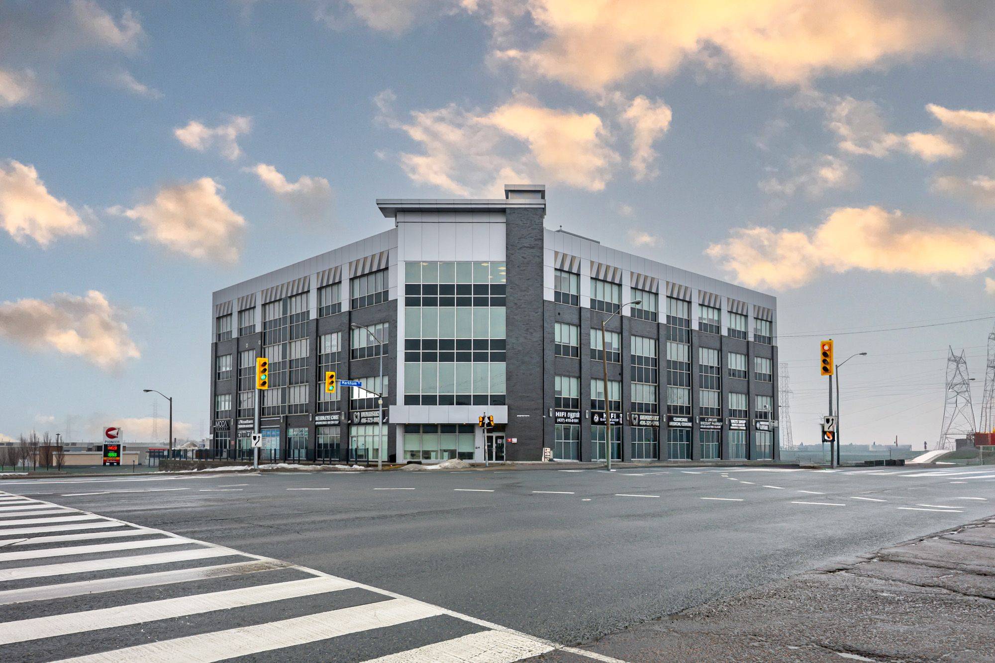 2855 Markham RD #406, Toronto E11, ON M1X 0C3