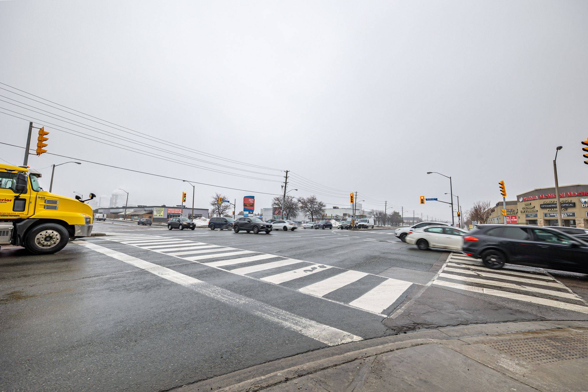 2855 Markham RD #406, Toronto E11, ON M1X 0C3