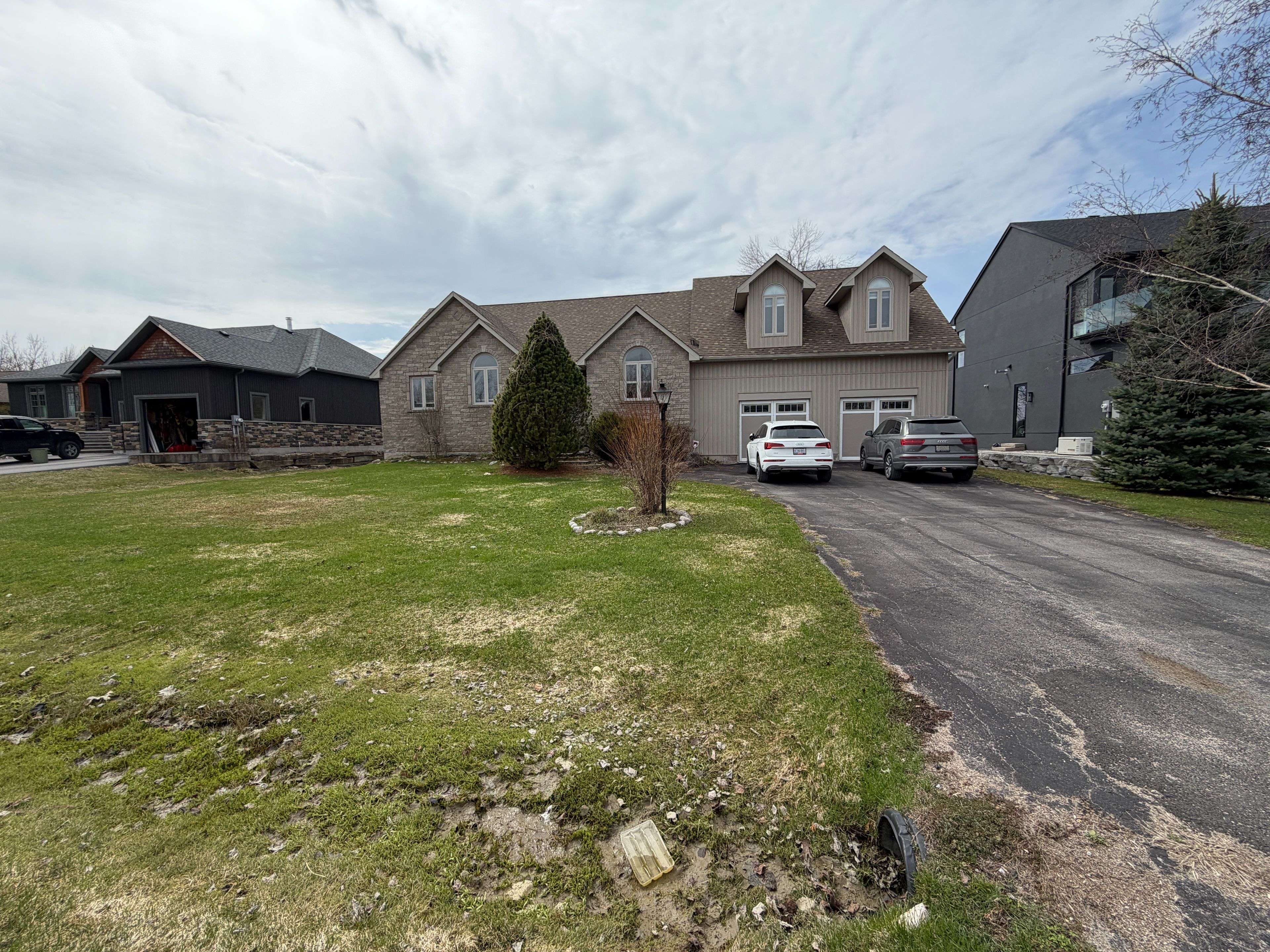 10 Misty CT, Ramara, ON L0K 1B0