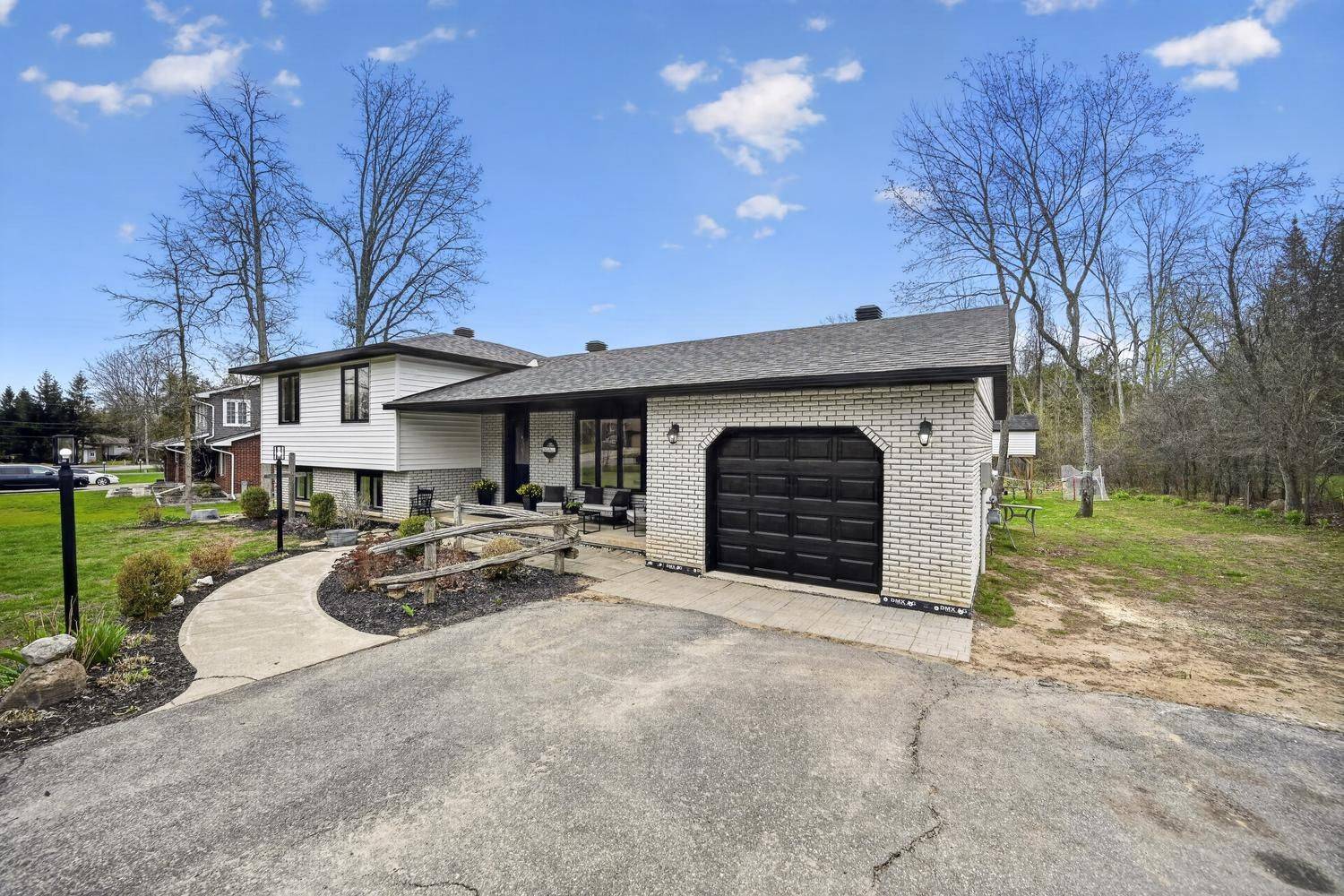 9 Willow DR, Augusta, ON K0E 1P0