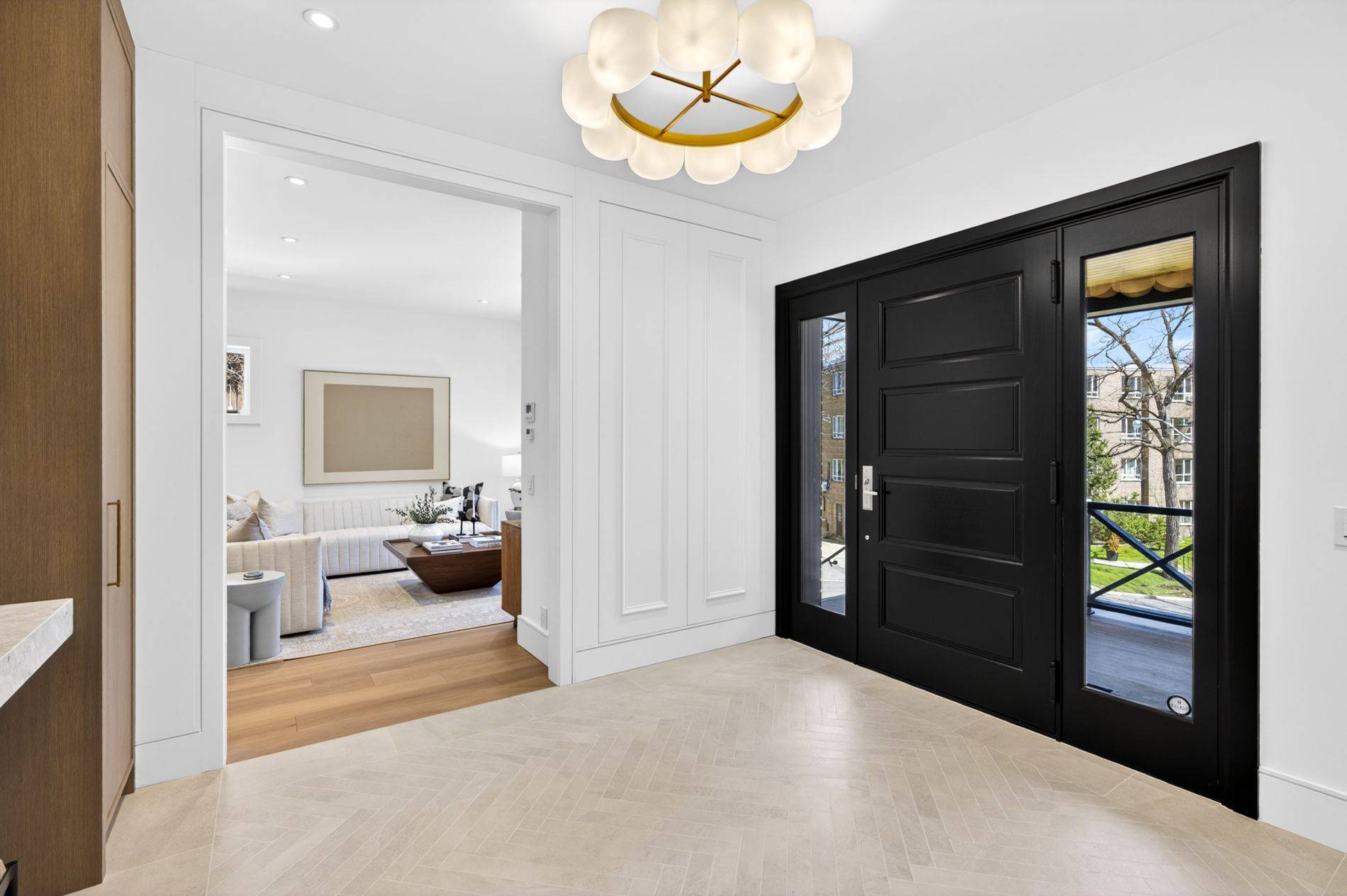 10 Rosedale RD, Toronto C09, ON M4W 2P3