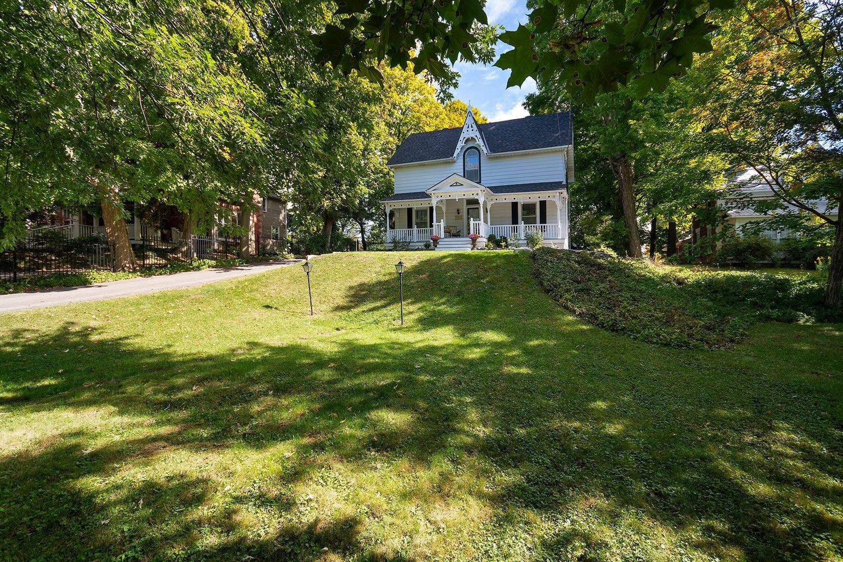332 Main ST, King, ON L0G 1T0