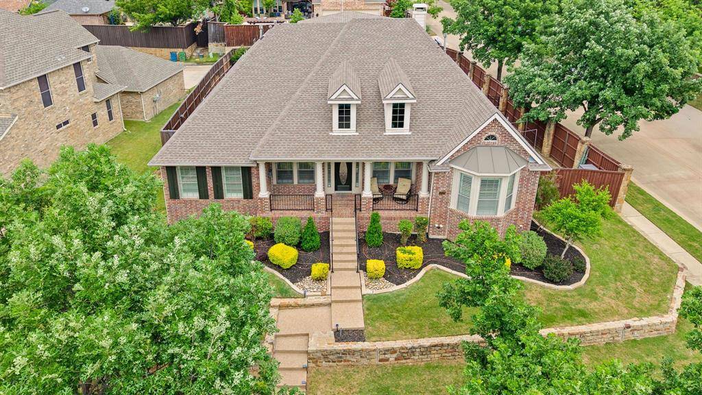 1229 Queen Peggy Lane, Lewisville, TX 75056