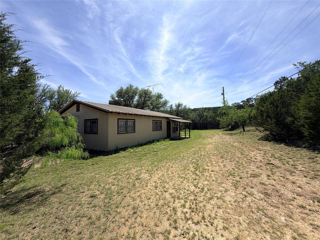 3843 Mountain View, Caddo, TX 76429