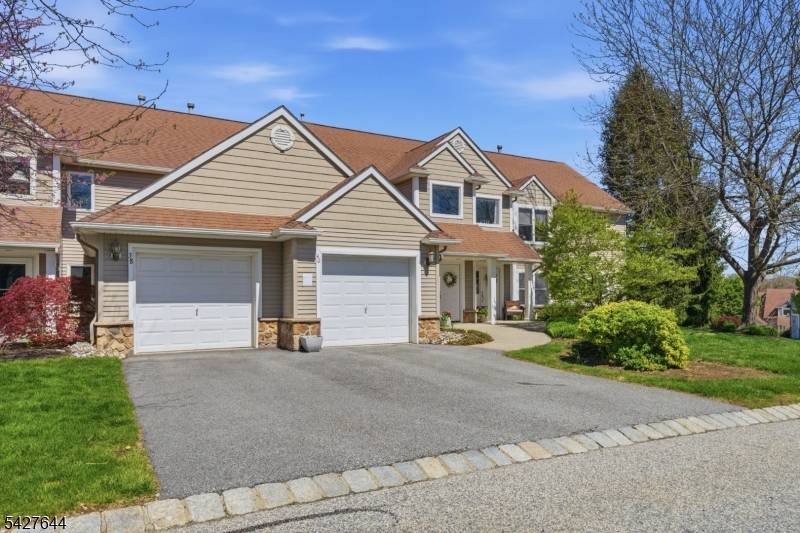 38 Bourne Circle #38, Hardyston Twp., NJ 07419