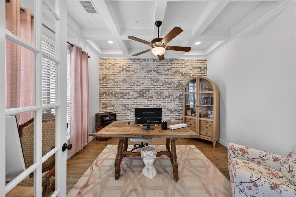 308 Virgil Drive, Sunnyvale, TX 75182