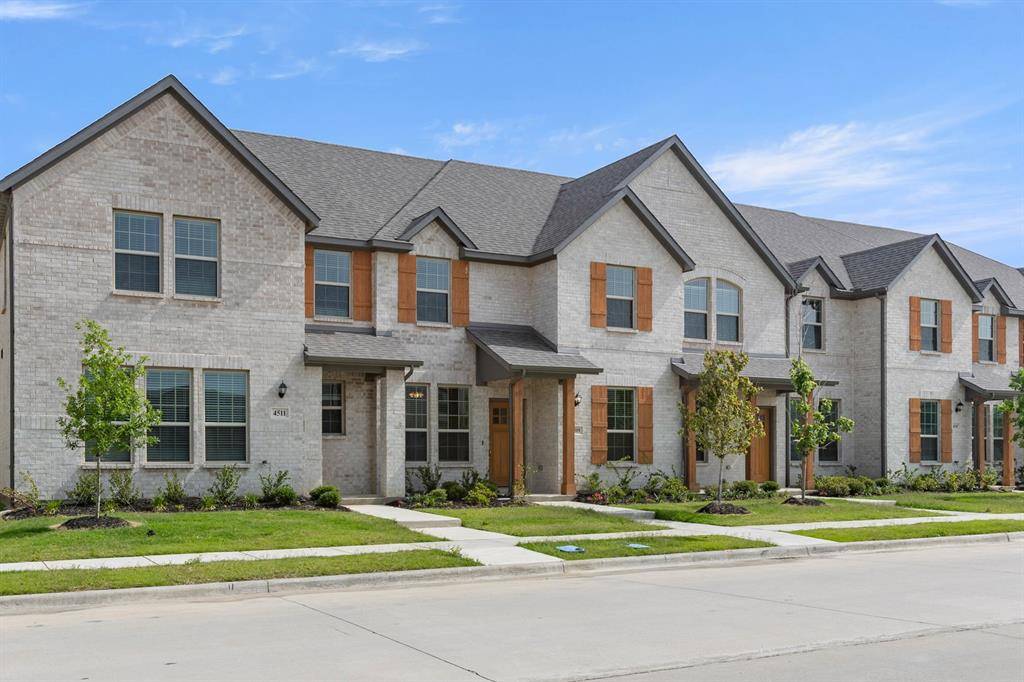 4509 Avion Drive, Sanger, TX 76266