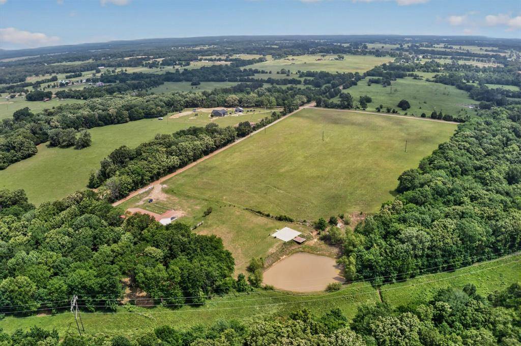 400 Van Zant County Road 113, Grand Saline, TX 75140