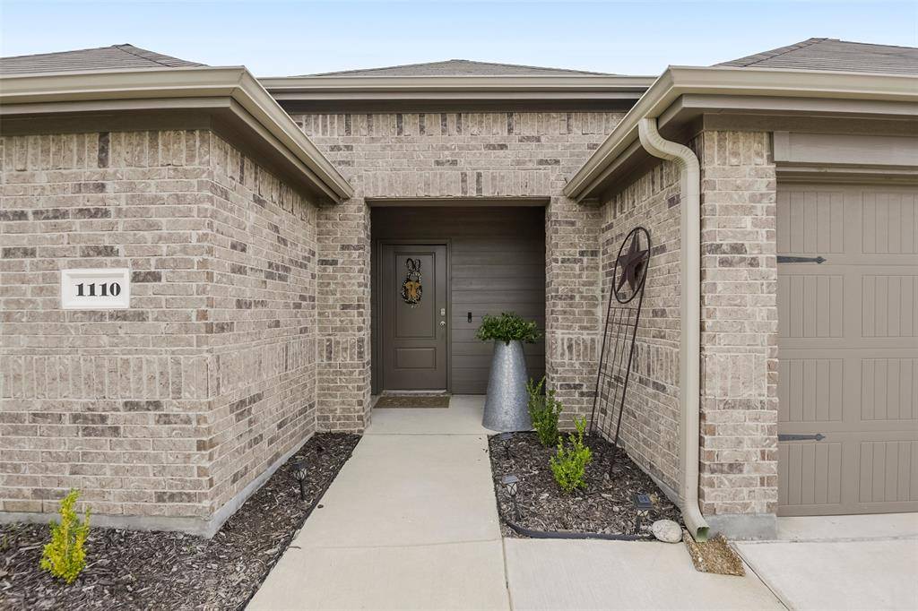 1110 Baldwin Lane, Ennis, TX 75119