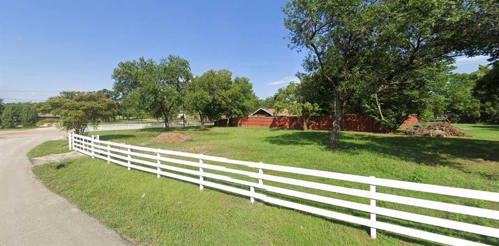 939 & 933 Applegate Drive, Dallas, TX 75253
