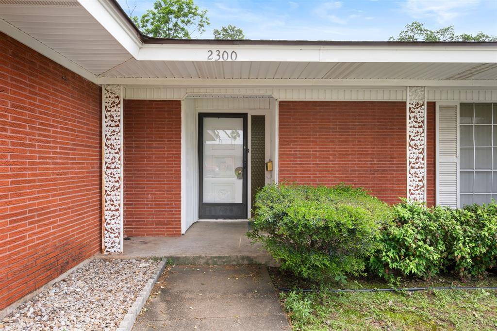 2300 SE 9th Street, Mineral Wells, TX 76067