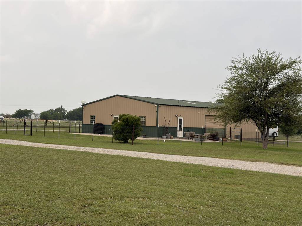 1746 CR 4522, Decatur, TX 76234