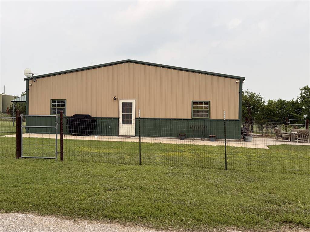 1746 CR 4522, Decatur, TX 76234