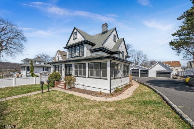 56 S Mountain Ave, Cedar Grove Twp., NJ 07009