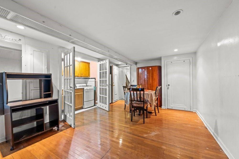 676 East 38th ST, Brooklyn, NY 11210