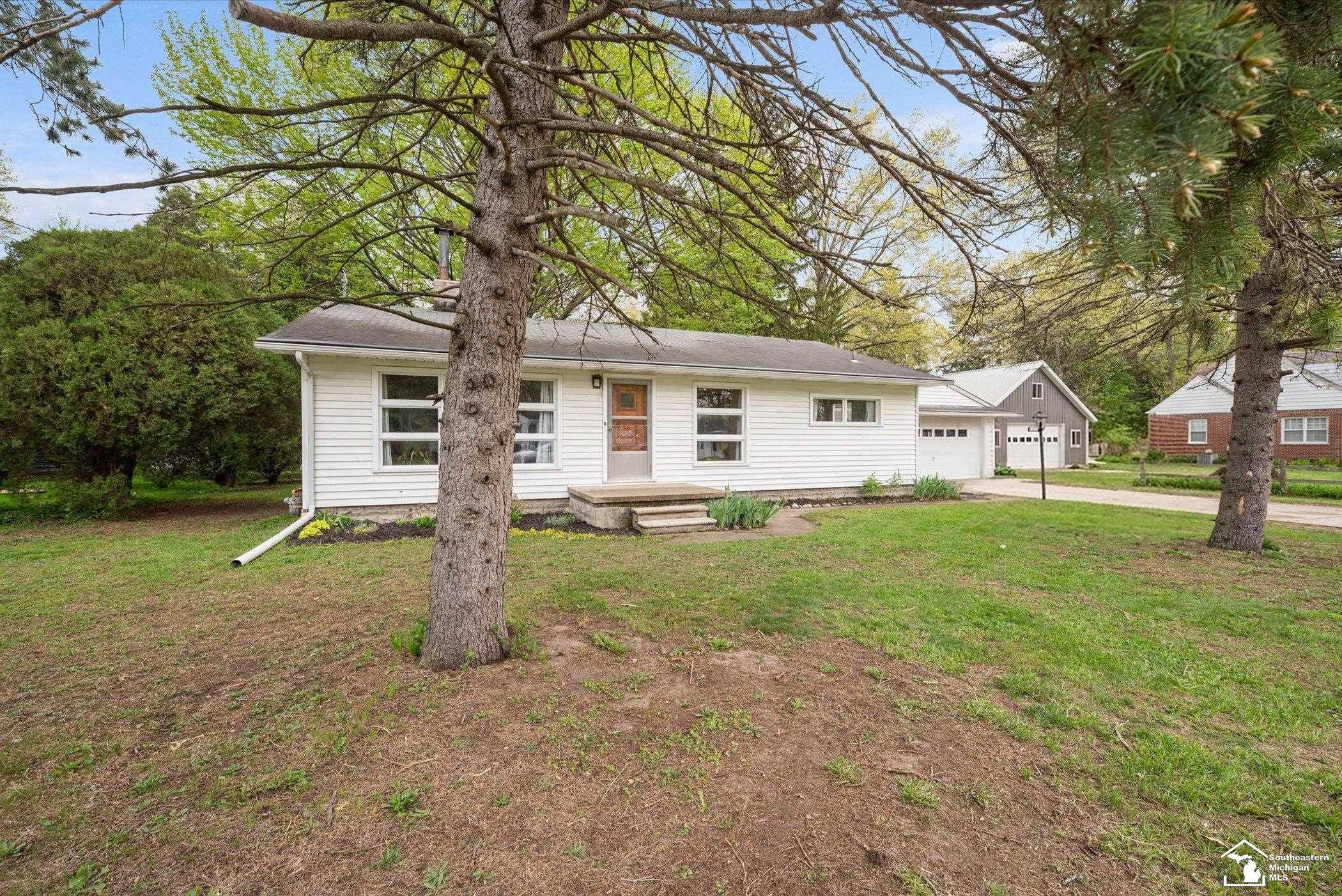 1128 S Park DR, Bedfordtownship_monroe, MI 48182