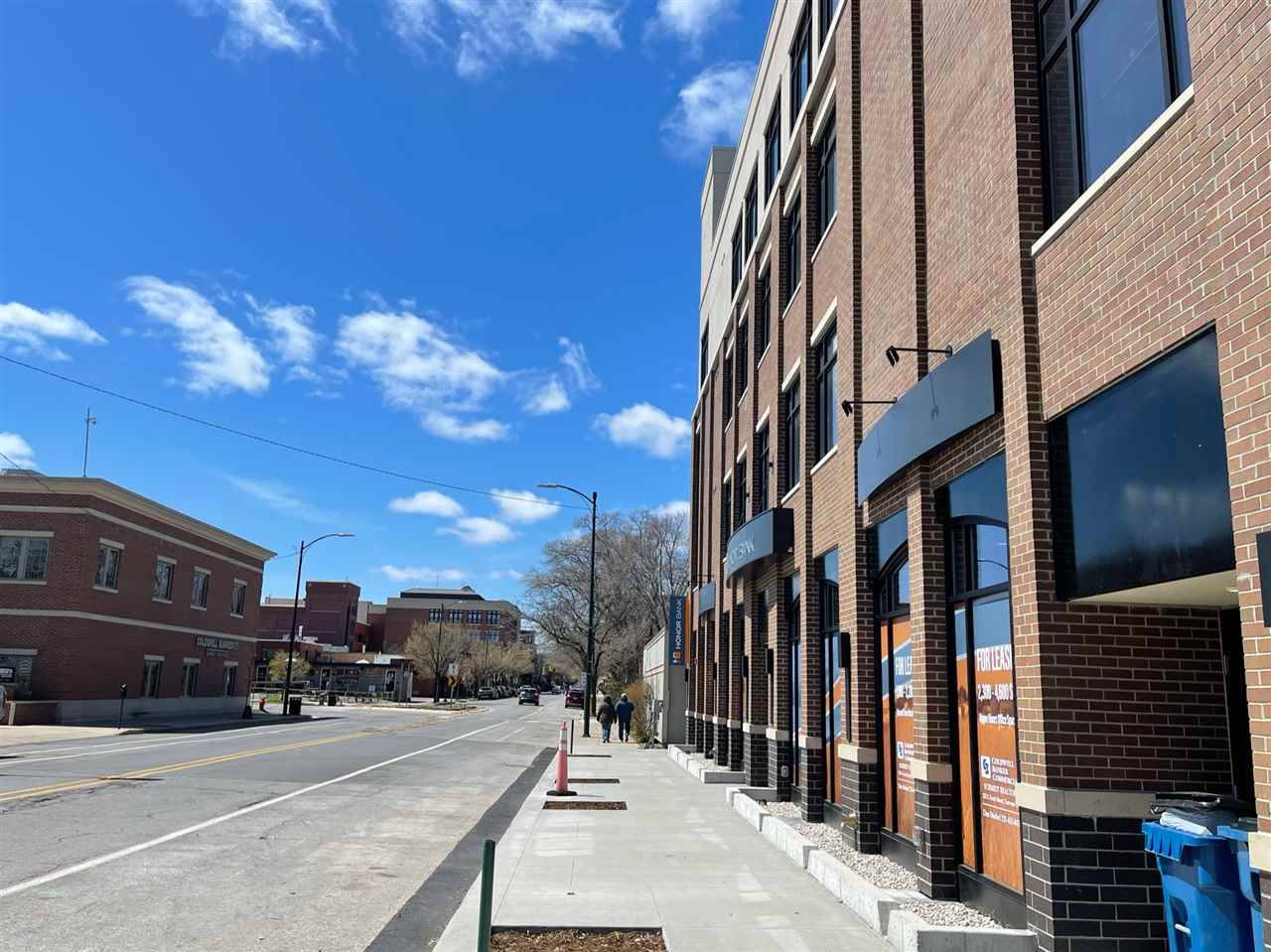 415 E Front ST, Traversecitycity_grandtraverse, MI 49686