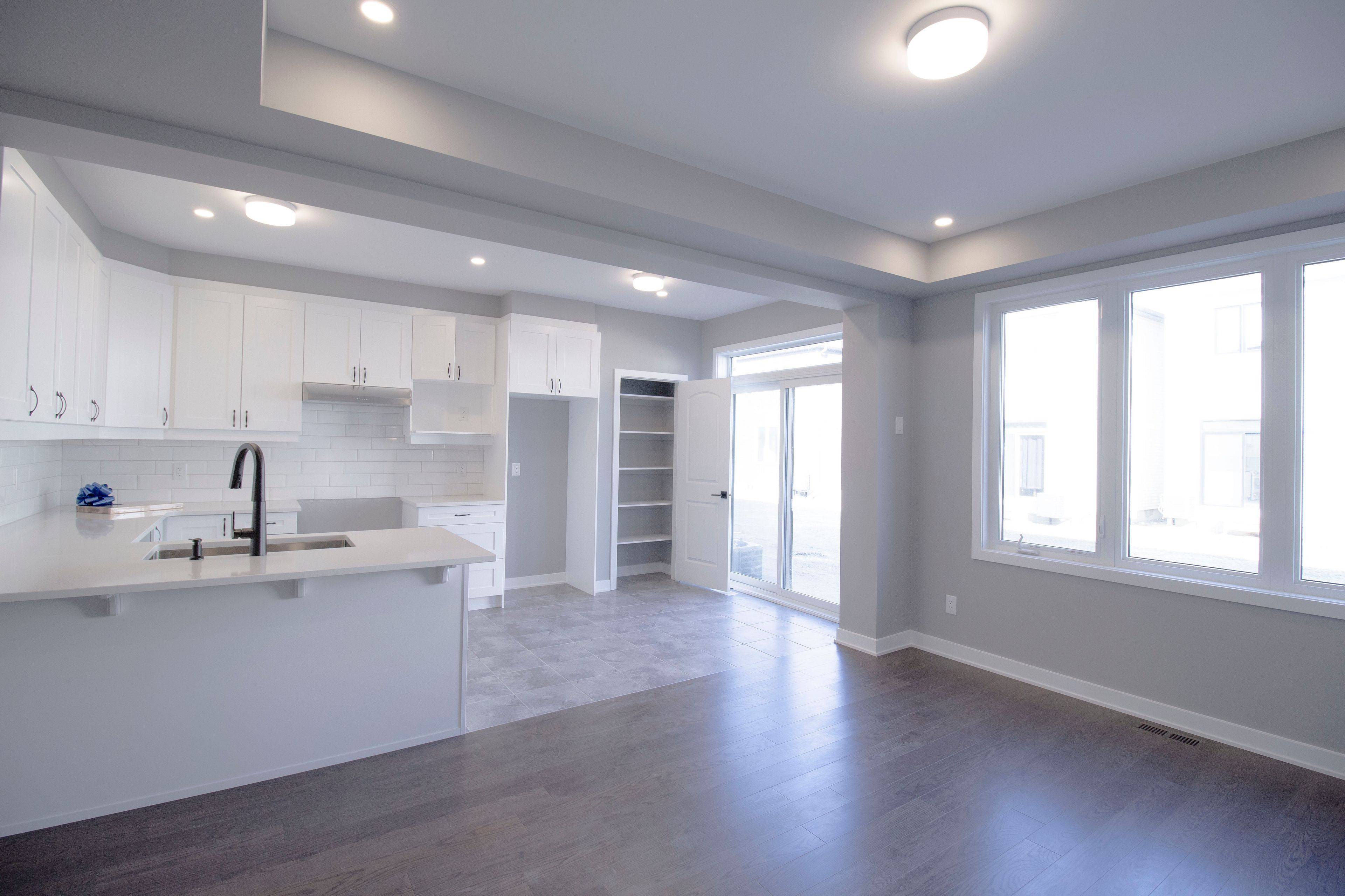 117 Yearling CIR, Stittsville - Munster - Richmond, ON K0A 2Z0