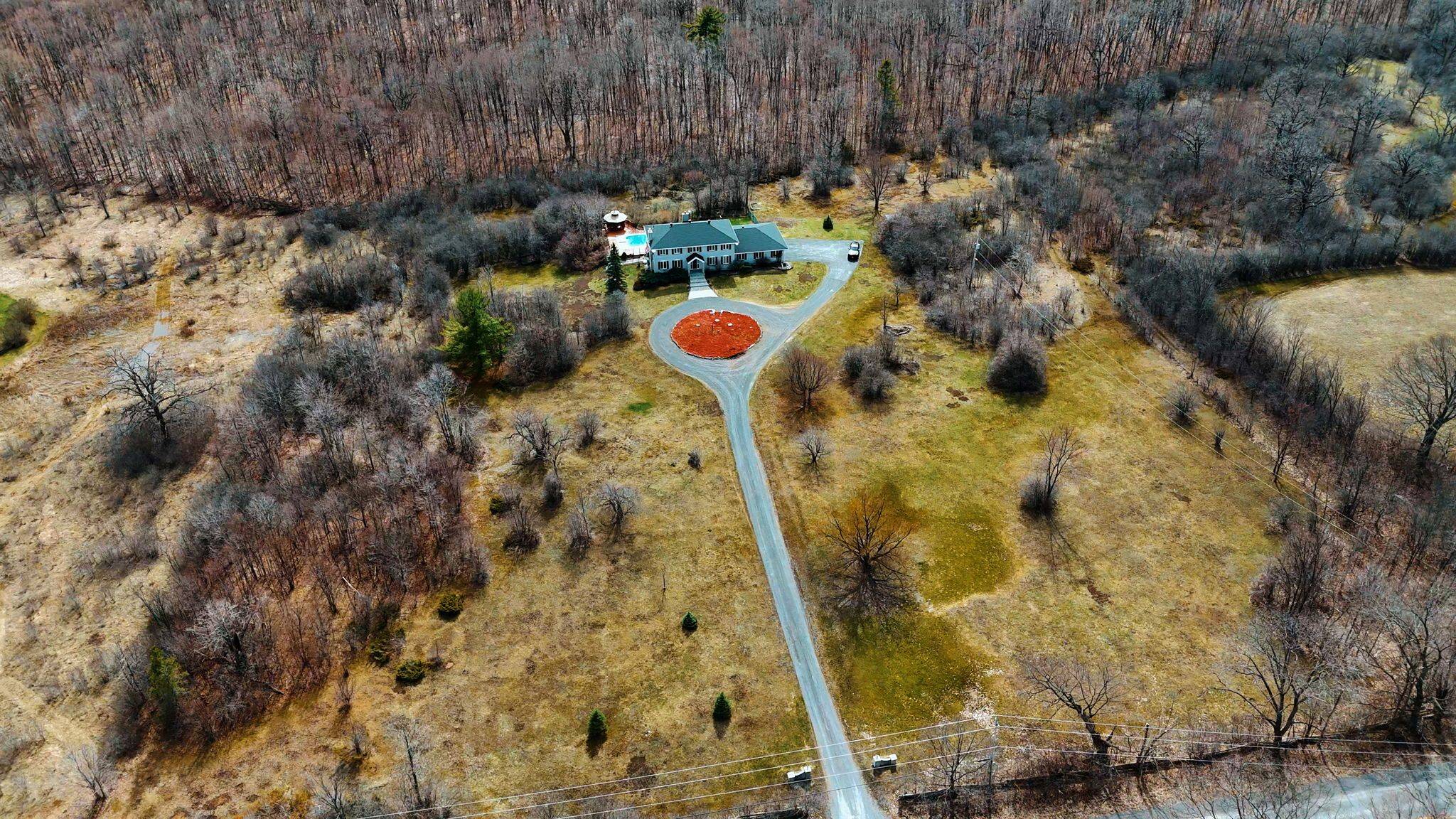 2025 Sixth Line RD, Kanata, ON K0A 1T0