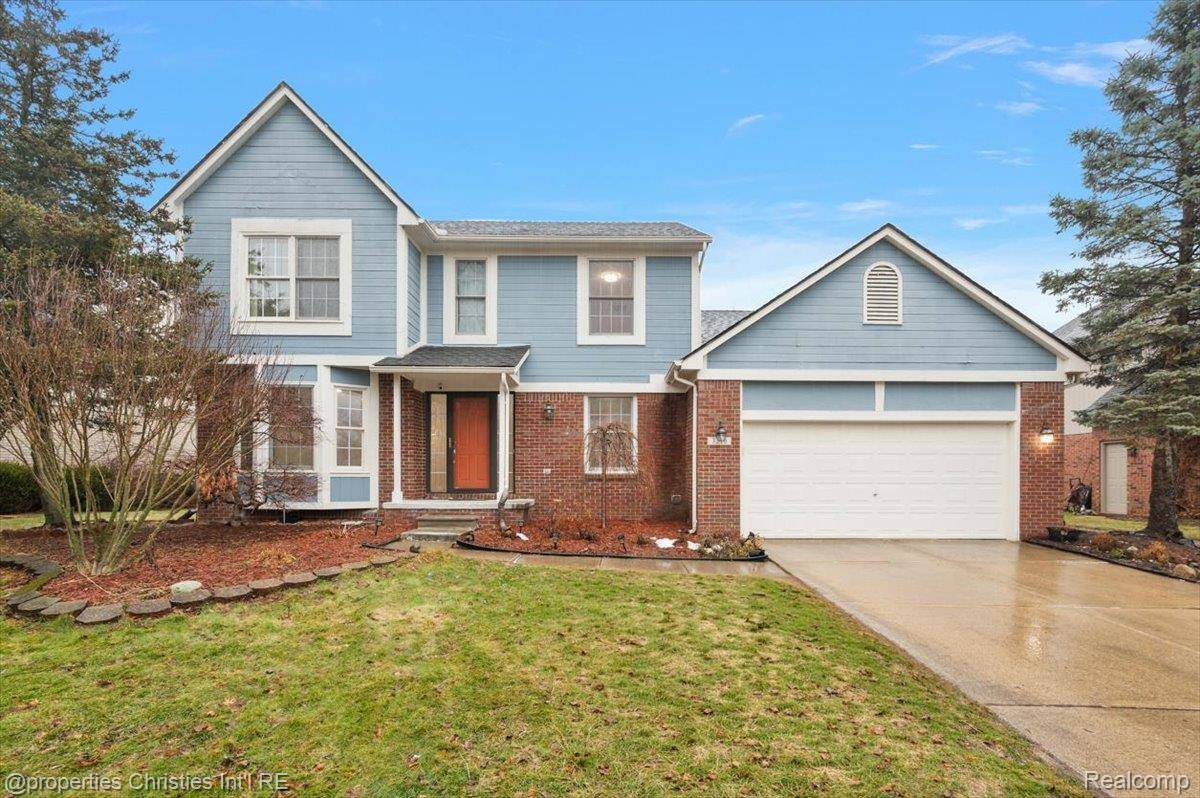 3210 Davenport LN, Rochester Hills, MI 48309