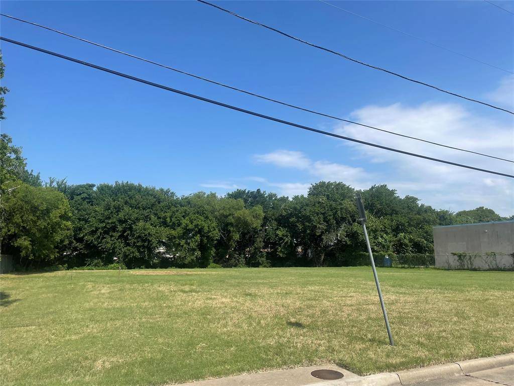2115 Solona Street, Haltom City, TX 76117