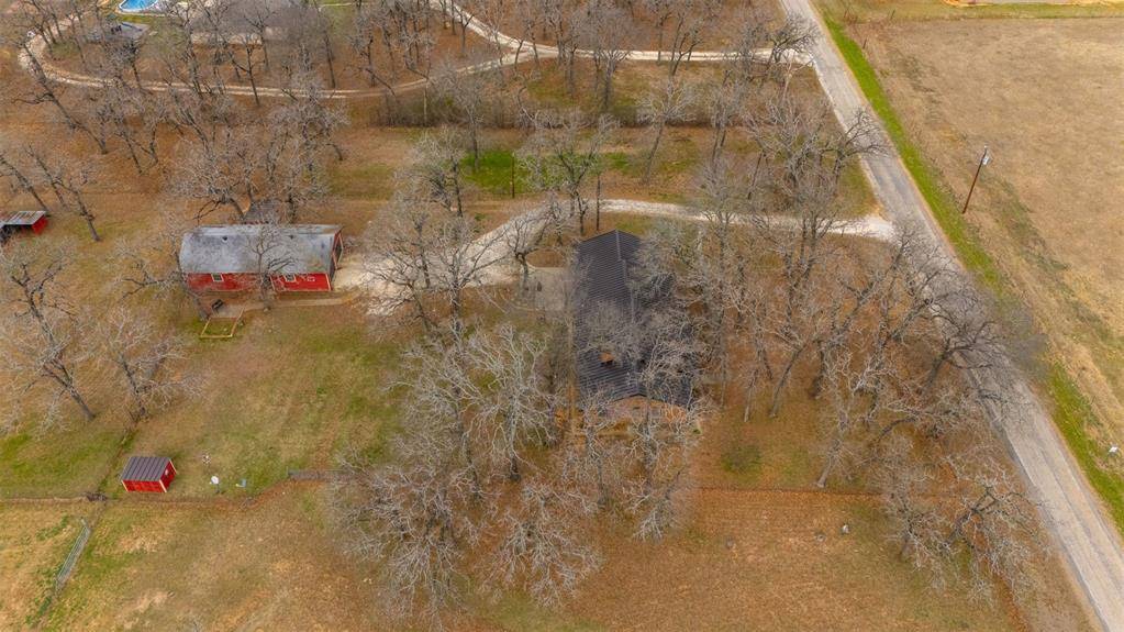 5400 County Road 402, Grandview, TX 76050