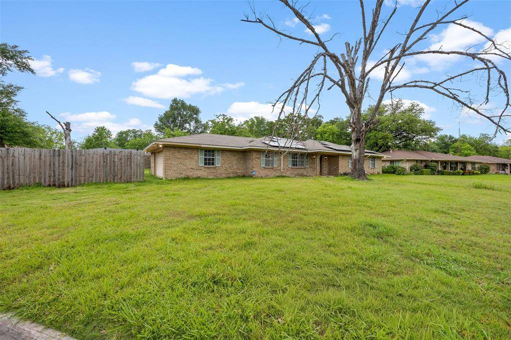536 Forrest Lane, Corsicana, TX 75110