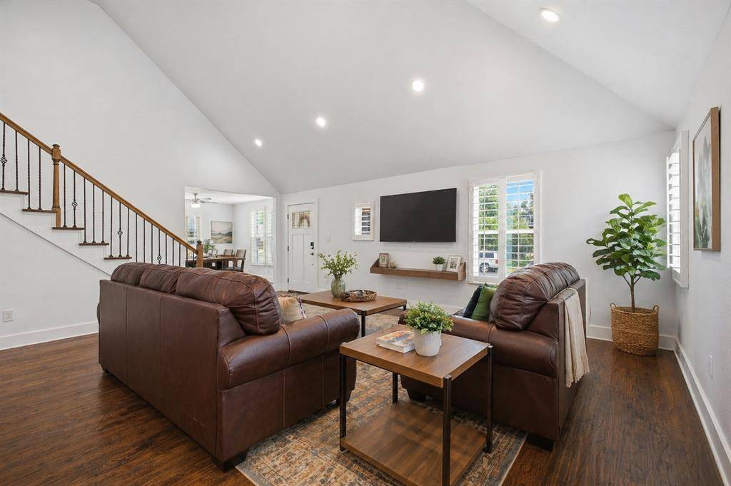926 S Waverly Drive, Dallas, TX 75208