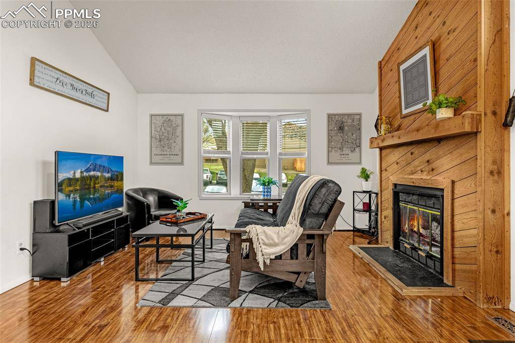 539 Rolling Hills DR, Colorado Springs, CO 80919