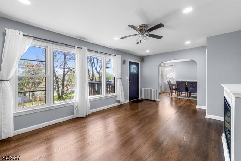 167 Mount Hope Ave, Dover Town, NJ 07801