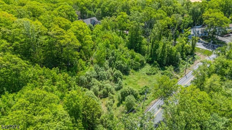 176 Espanong Rd, Jefferson Twp., NJ 07849