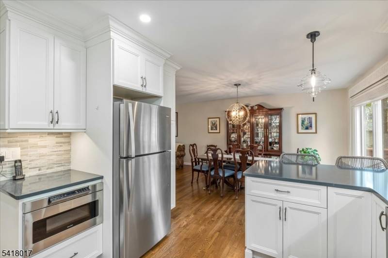 77 Windsor Way, Berkeley Heights Twp., NJ 07922