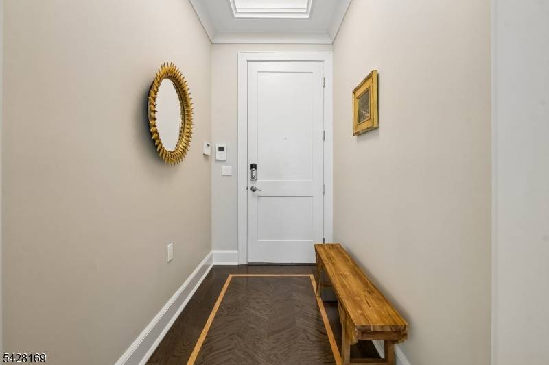 33 Green Village Rd3302 #3302, Madison Boro, NJ 07940