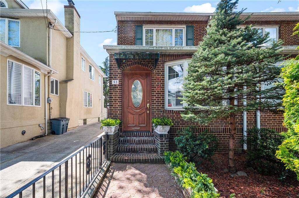 52 77th ST, Brooklyn, NY 11209