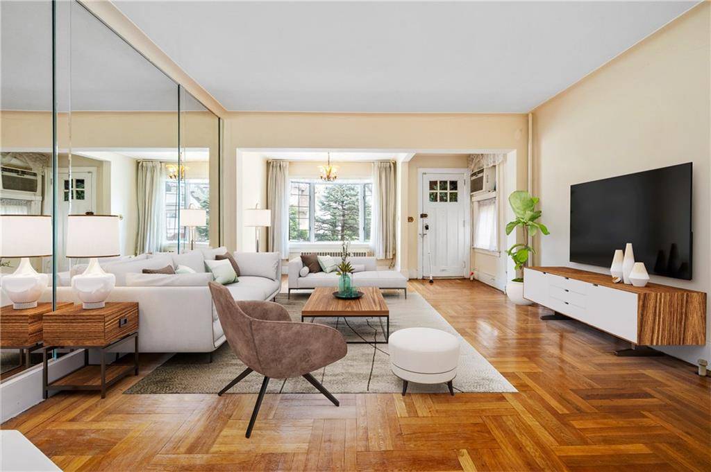 52 77th ST, Brooklyn, NY 11209